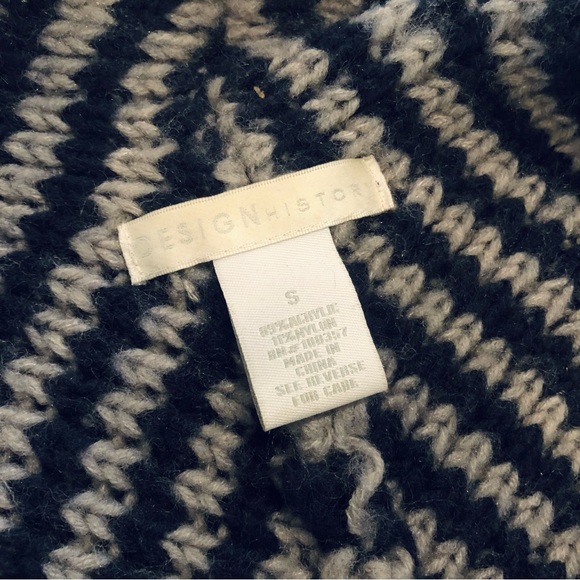 Design History Chunky Knit Cardigan Sweater - Picture 6 of 6